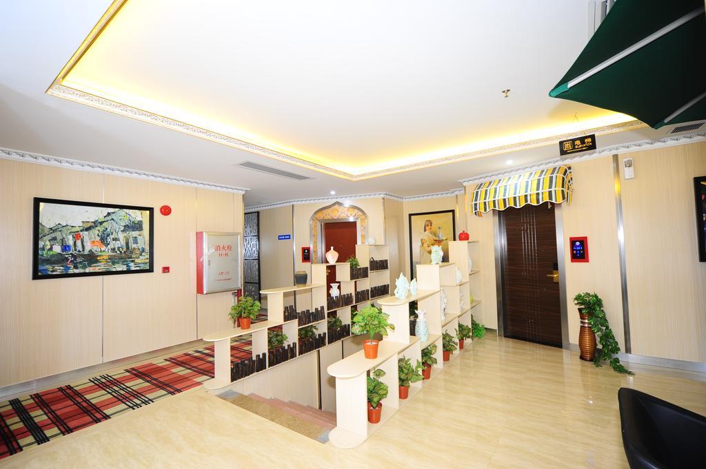 גואנגג'ואו Jiangyue Hotel Zhongshan 8Th Road מראה חיצוני תמונה